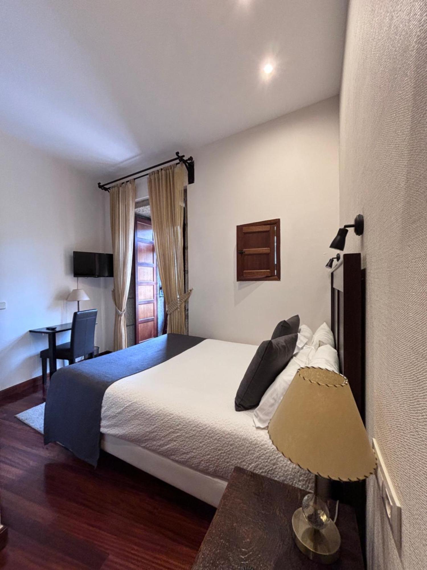 Hotel A Torre Do Xudeu Tui Ngoại thất bức ảnh