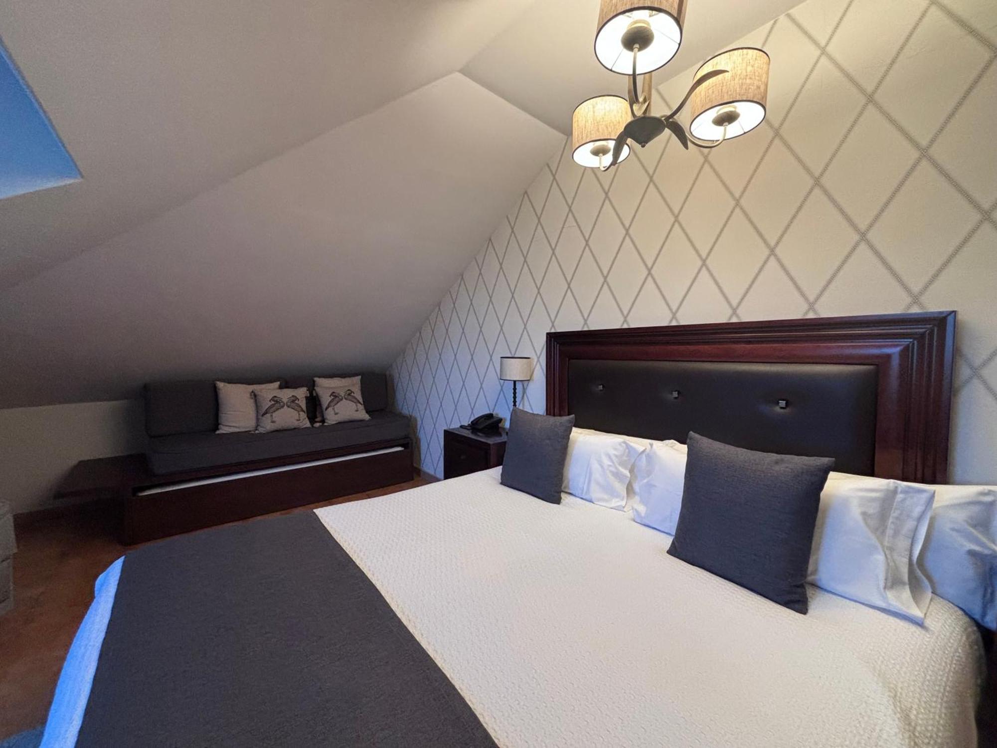 Hotel A Torre Do Xudeu Tui Ngoại thất bức ảnh